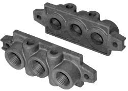 Picture of end plate kit VDMA 24345, form D for manifold blocks Picture of end plate kit VDMA 24345, form D for manifold blocks